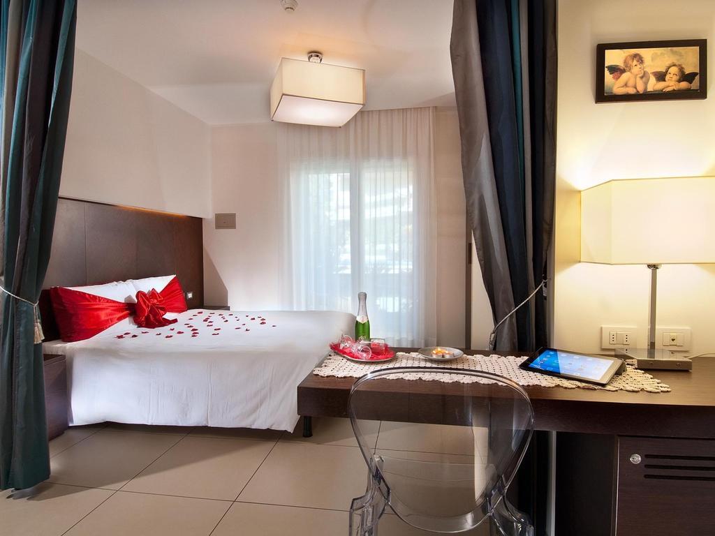 Hotel La Cappuccina Риччоне Номер фото